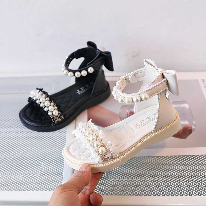 Fashionable girls soft soled casual princess shoes Versatile Exquisite sandals anti slip sweet childrens shoes pearl daily childrens sandals W250108