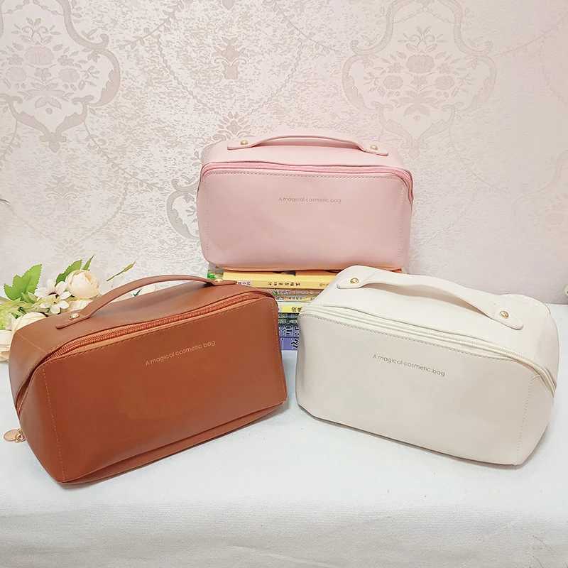 Handheld large capacity makeup bag travel portable face wash bag Versatile and Practical Storage Bag Tote W250109