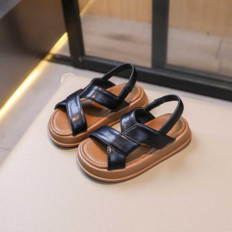 2024 Childrens Sandals Boys Summer New Girls Apron Beach Sandals Fashion Thick Bottom Childrens School Cut Solid Color Sandals W250108