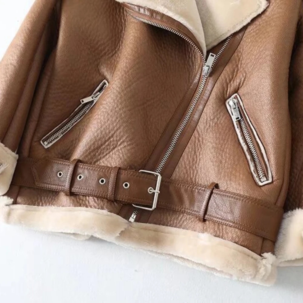 2024 winter womens clothing fashion locomotive version lapel fur integrated thickened thermal coat leather jacket 250103