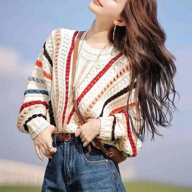 2025 Striped Hollow Knitted Batwing Sleeve Crewneck Sweater Women's 2024 Autumn New Korean Style Loose Simple Elegant Casual Top