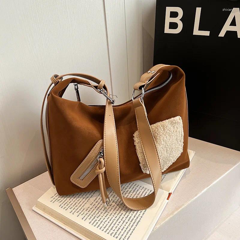 Totes Fashion Suede Leather Women Large Capacity Commuter Versatile Shoulder Senior Sense Furry Crossbody