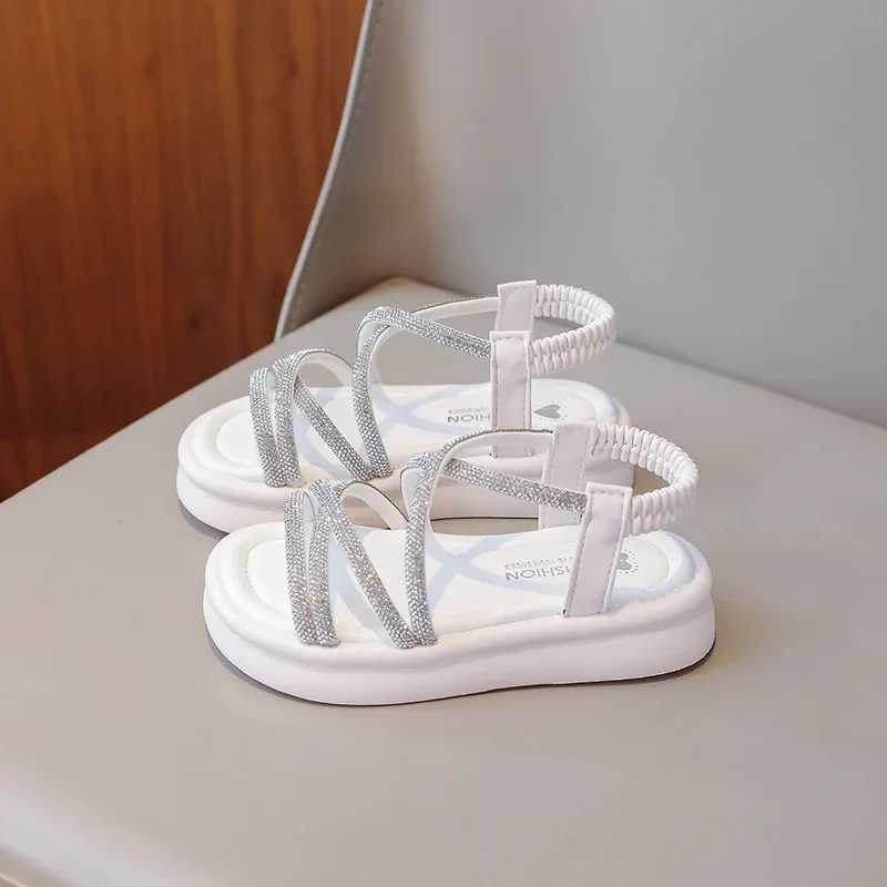 Summer New Childrens Sandals Fashion Luxury Girls Rhinestone Shoulder Strap Beach Shoes 2024 Childrens Princess Thick Bottom Sandals Open Toes W250108
