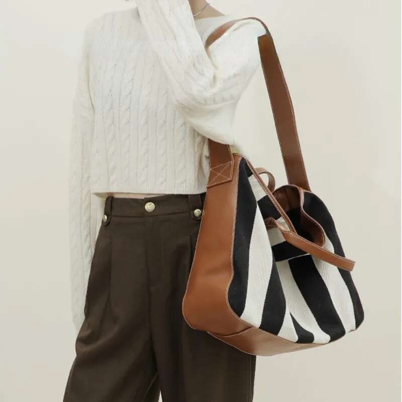 Chic Designed Cowhide Patchwork Canvas Totes 2025 High-Capacity Vintage Striped Shoulder Bag New Fashion Underarm Bags Bolso