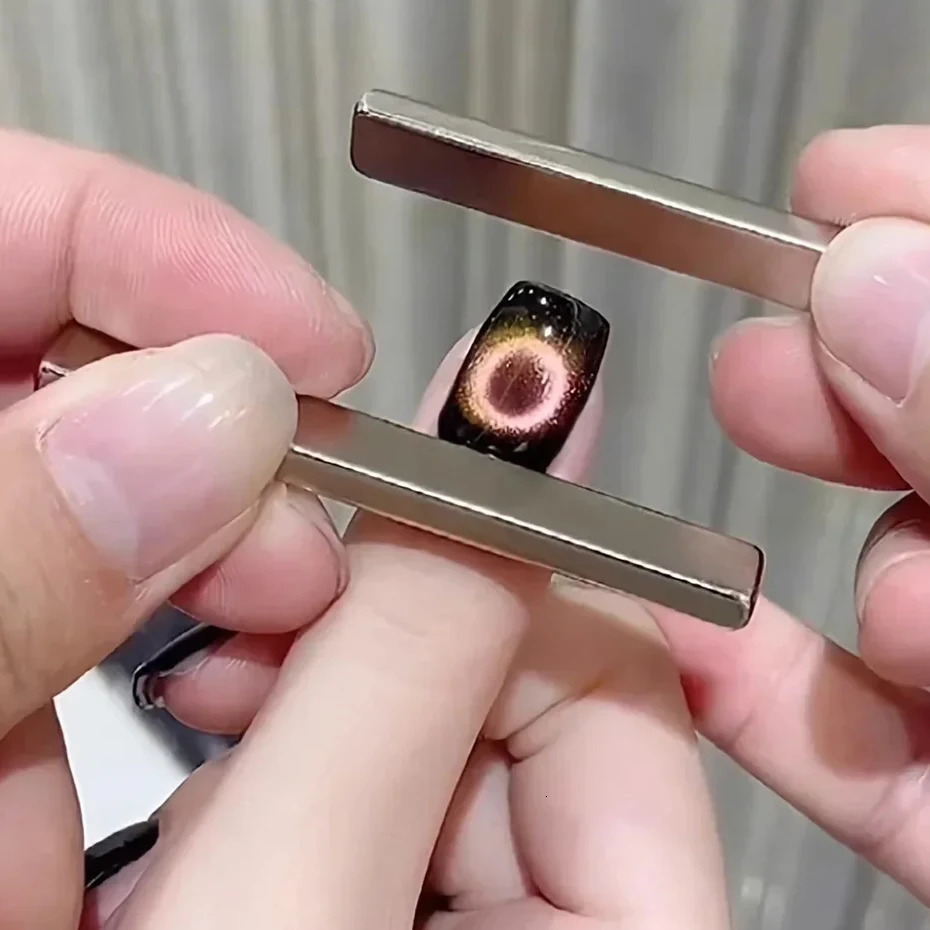 2pcs Multi Functional Nail Art Magnet Stone Pattern Absorbing Nail Gel 3D Cat Eye Crystal Magnetic Bar Nail Enhancement Tool 250107