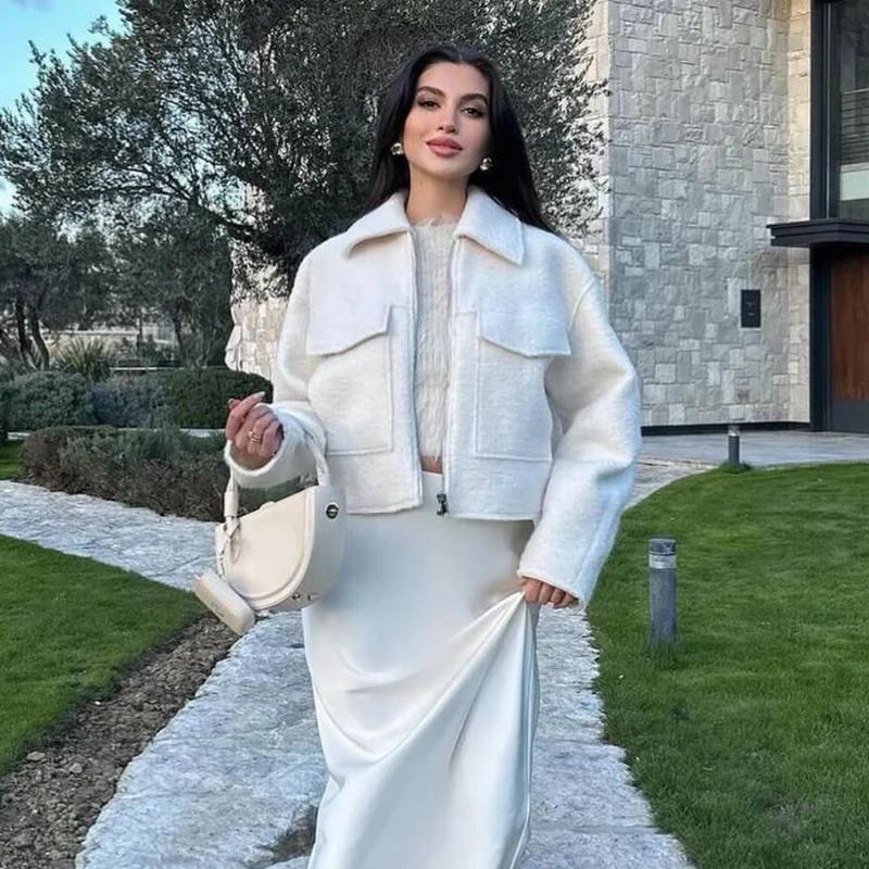 TRAF White Tweed Jacket Women Cropped Bomber Jackets for Long Sleeve Zipper Woman Autumn Streetwear Outerwears 250109