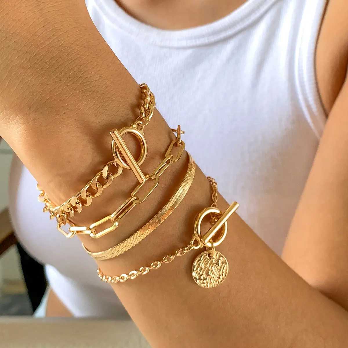 Punk Cuban Link Chain Coin Pendant Bracelet for Women on Hand Vintage OT Buckle Snake Chain Charm Bangles Couple Jewelry GiftXJ250109