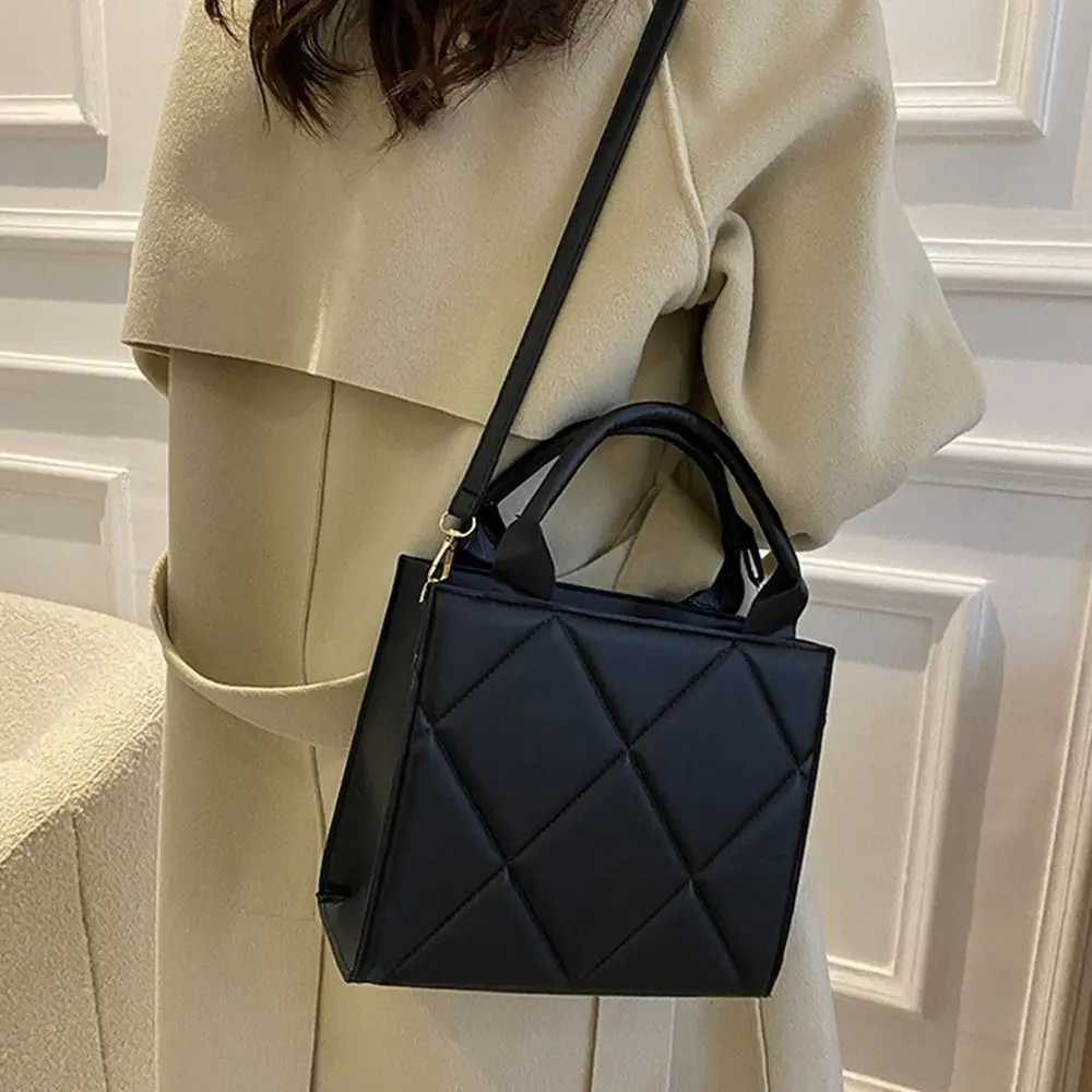Women Shoulder Bag Trendy PU Leather Shoulder Crossbody Bags Messenger Bags Fi Ladies Handbags Solid Color Top Handle BagXJ250108