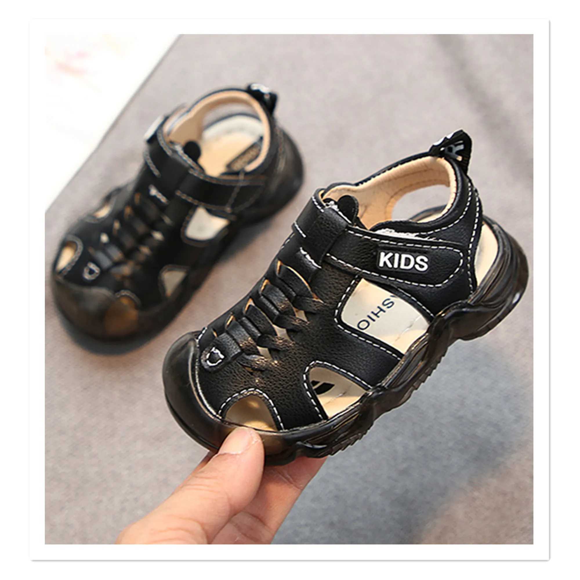 Childrens Sandals Anti Kick Summer Boys New Beach Shoes 0-1-3 Year Old Baby Soft Bottom Walking Shoes One Piece Shipping W250108