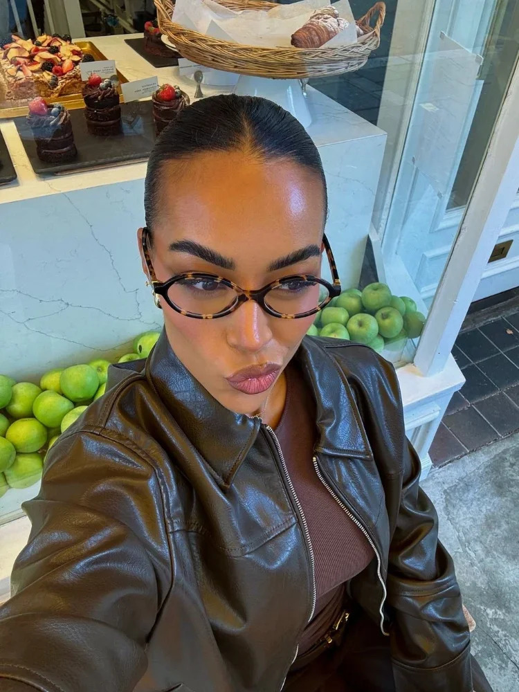 Vintage Chocolate Leather Laple Jacket Women Chic Zipper Long Seleeve Pocket Short Coat Autumn Ladies High Streetwear 250108