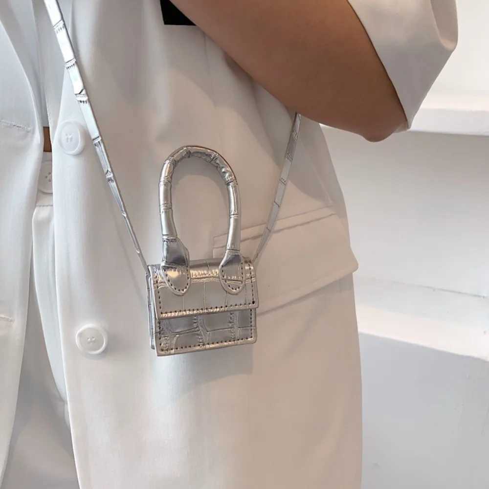 Fi Ste Pattern Mini Crossbody Bag Portable Shoulder Bag PU Leather Solid Color Small Square Bag Ladies HandbagXJ250108