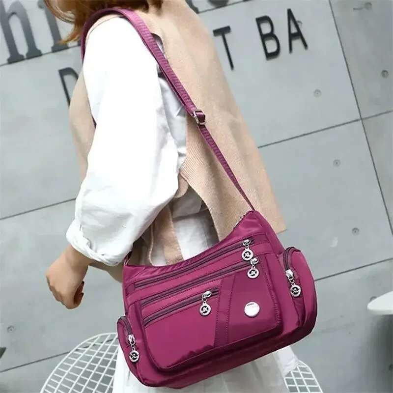 Fashion Women Single Shoulder Crossbody Casual Handbags Messenger Bag Waterproof Nylon Case