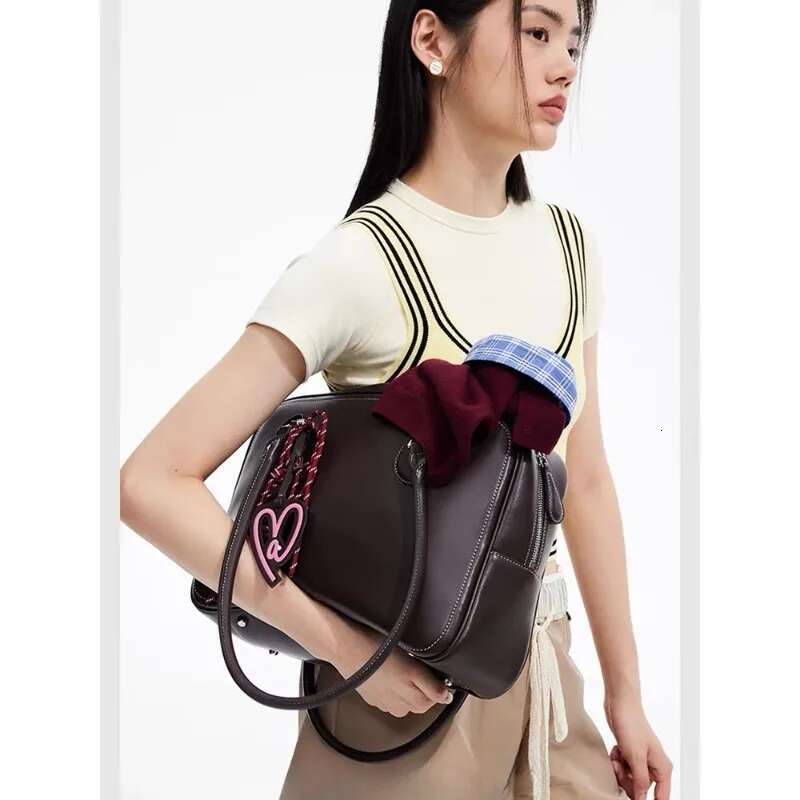 Tote Size New Large Capacity Commuter Bag Fashionable Shoulder Crossbody Handbag For Women 2025 Spring