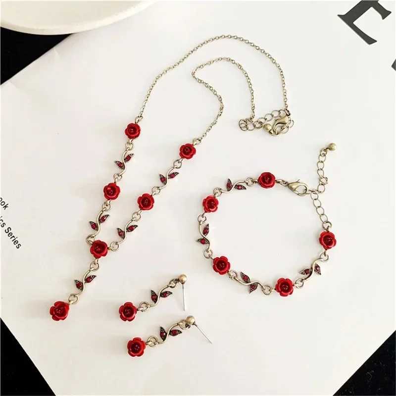 Luxurious Design Rose Flower Necklace Bracelet Earrings Set Elegant Womens Party Jewelry Accories Valentines Day GiftsXJ250109