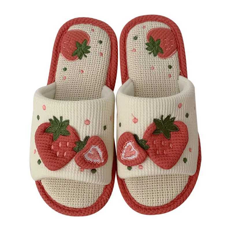 New Arrival Cute strawberry plush slider autumn family slider female flip slider female slider winter family warm fur linen slider T250108