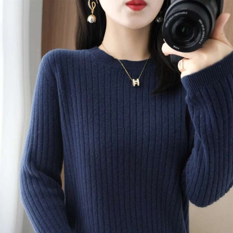 New Long Sleeved Women's Bottom Knitted Round Neck Pullover Sweater, Solid Color Top, Paired With Wool Sweater