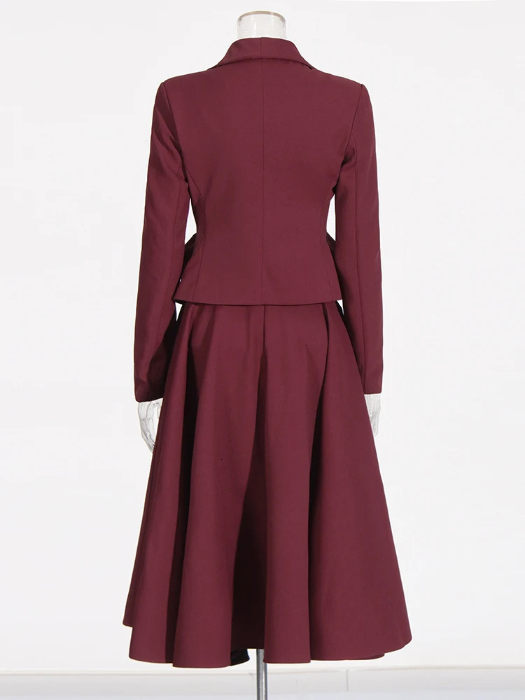 TWOTWINSTYLE Solid Burgundy Two Piece Set For Women Lapel Long Sleeve Spliced Appliques Coats High Waist A Line Skirt Set Female 250109