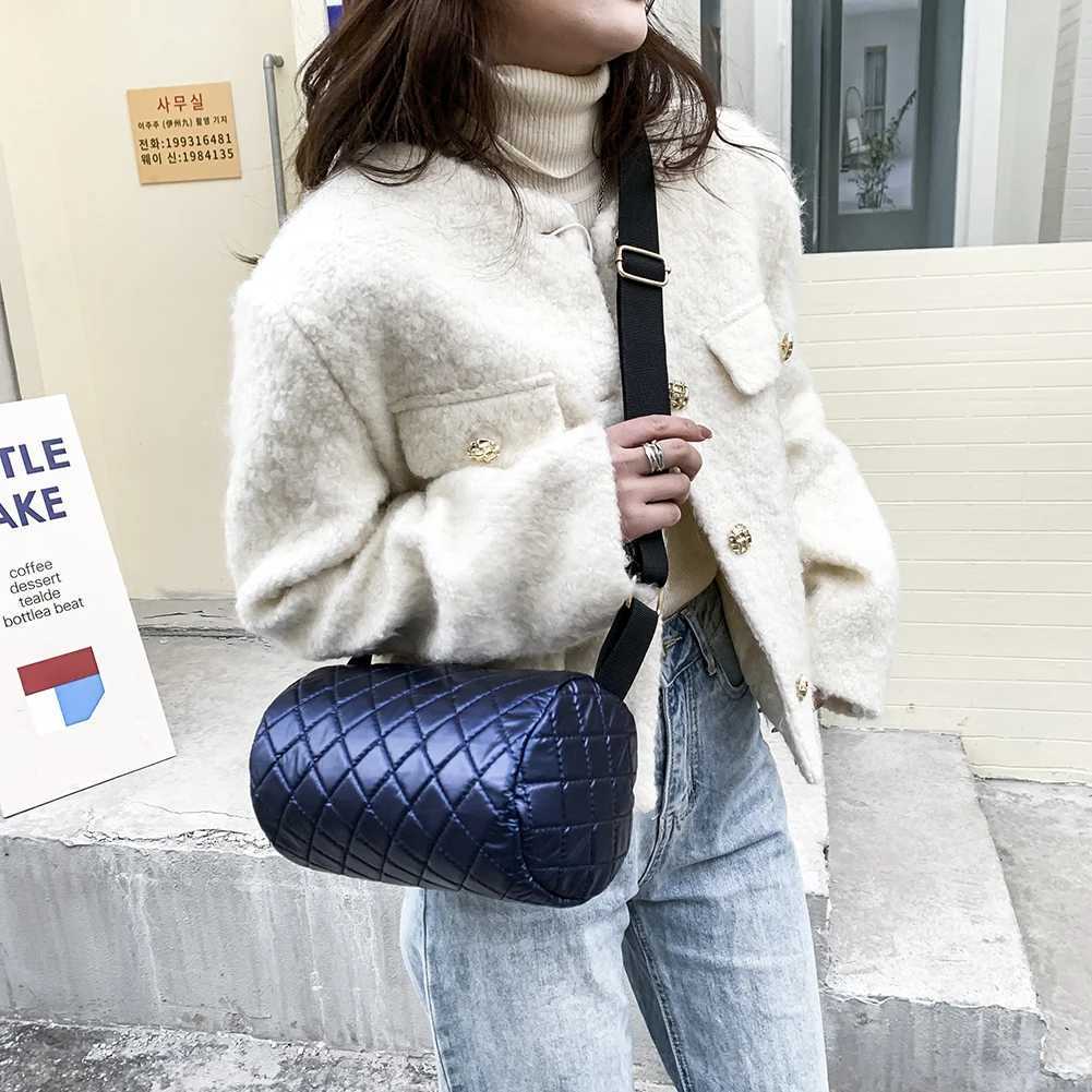 New Fi Cylindrical Crossbody Bags for Women Casual Cott Padded Lattice Bucket Messenger Bags Small Ladies Shoulder BagsXJ250108