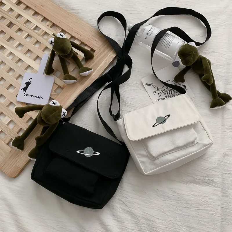 Casual Collage Student Messenger Bag Women Small Bag Canvas Shoulder Bag For Women Print Crossbody Bags Bolsas SacXJ250108