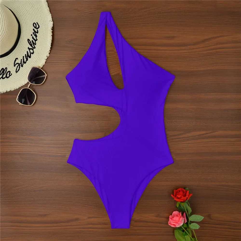 Sexy Yellow One Shoulder Swimwear Woman 2025 One Piece Swimsuits Cut Out Monokini Bathing Suit Beach Swimming Wear Bather SummerXJ240108