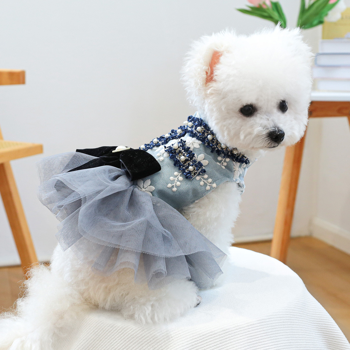 Pet Clothing Cat Autumn/Winter Grey Blue Fragrant Skirt Dress Wedding Dress Suitable for Small and Medium sized Dogs