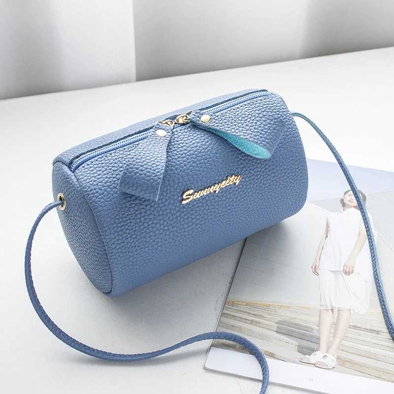 2024 New Korean Womens Bag Pillow Type Ladies Shoulder Bag Fi Women Large Capacity Pure Color Handbags Messenger BagsXJ250108