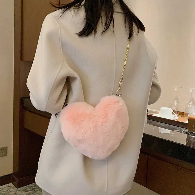 Heart Shaped Fluffy Shoulder Bag Fi Chain Crossbody Bag Plush Handbag Cute Zipper Purse For Valentines DayXJ250108