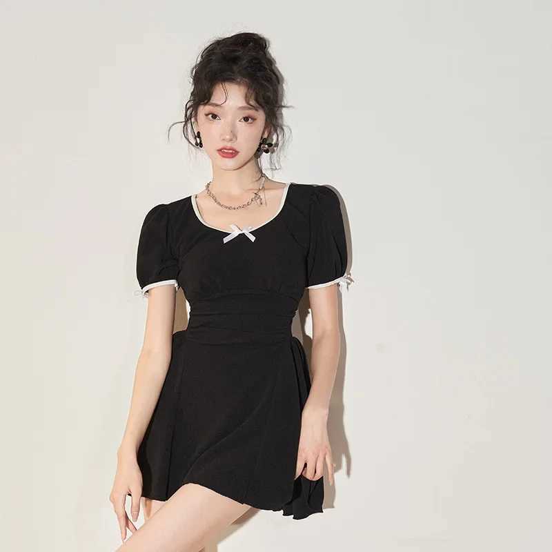 Wisuwore Conservative Skirt Split Flat Ang Swimsuit Women Thin Belly Fresh High Collar Short Seve Student Hot Spring SuitXJ240108