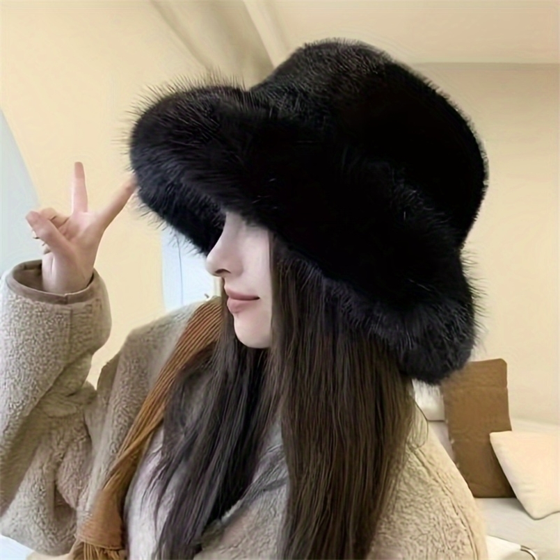 Fashion faux fur womens big bucket hat Russian Cossack fluffy winter packaging oversized pink wine red 241223CJ