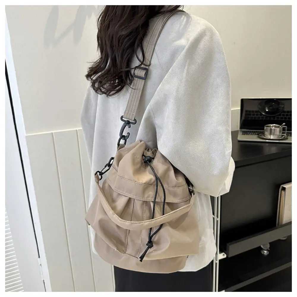 Simple Large Capacity Crossbody Shoulder Bags Oxford Commuting Handbag Portable Storage Bag for Women MenXJ250108