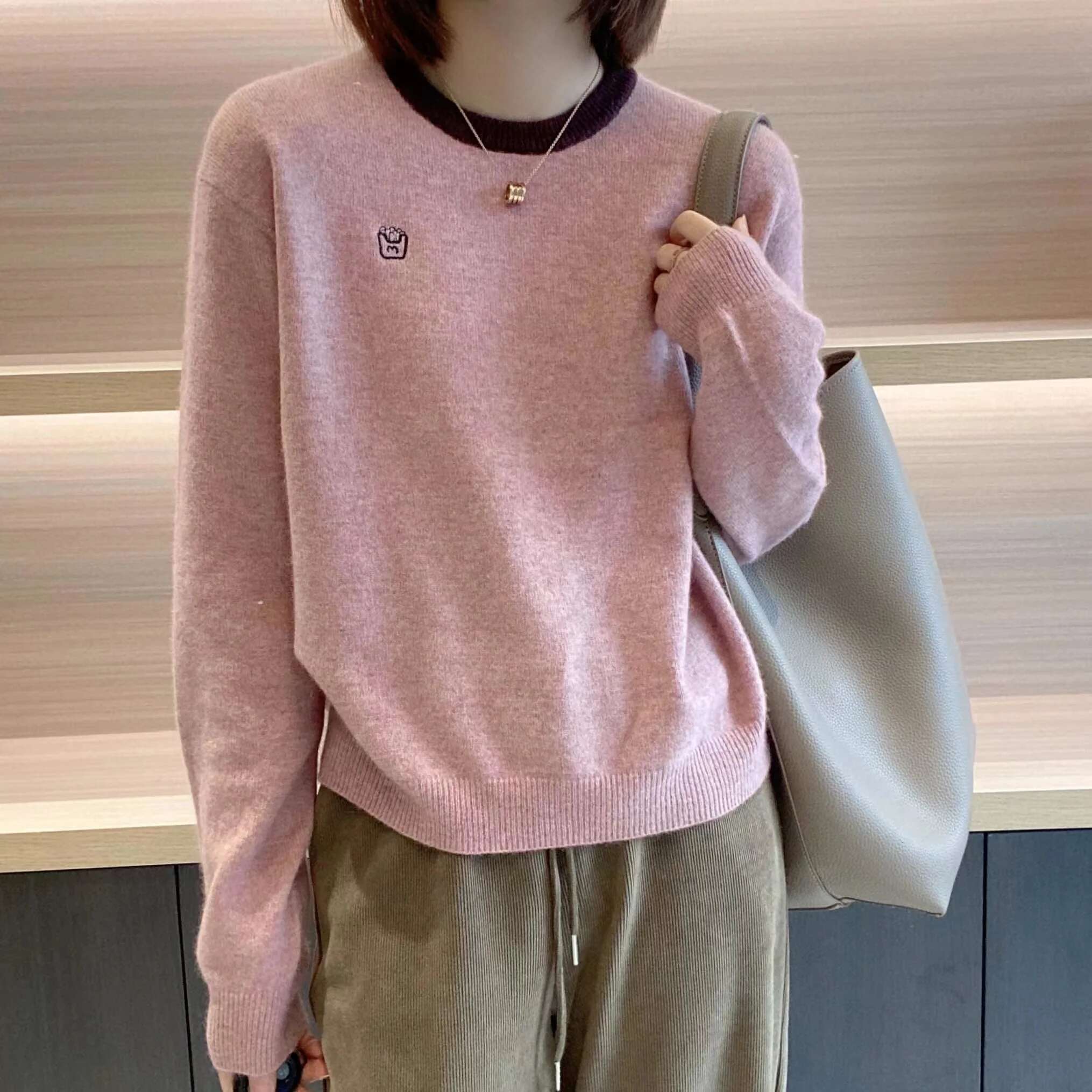 Women's Round Neck Knitted Sweater 100% Pure Wool Multi Colored Embroidered Easy Fit Spring Autumn 2025 Edition