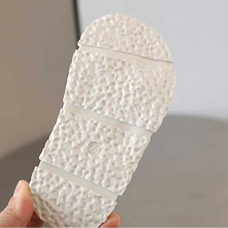 Childrens protective sandals summer beach anti kick soft shoes childrens first step on foot newborn photography props W250108