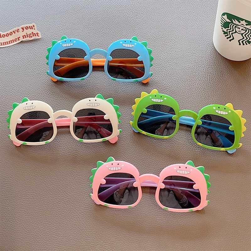 Latest Childrens Cute Animal Dinosaur UV400 Sunglasses for Girls and Boys Colorful Outdoor Cute Childrens Protective Sunglasses W250109