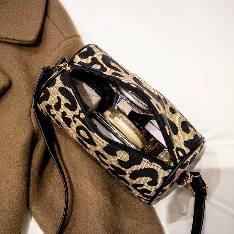 New European and American Leopard Print Cylinder Bag Single Shoulder Crossbody Bag handbag womens bagXJ250108