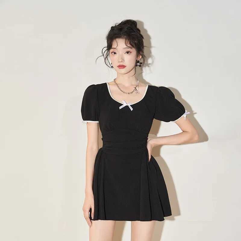 Wisuwore Conservative Skirt Split Flat Ang Swimsuit Women Thin Belly Fresh High Collar Short Seve Student Hot Spring SuitXJ240108