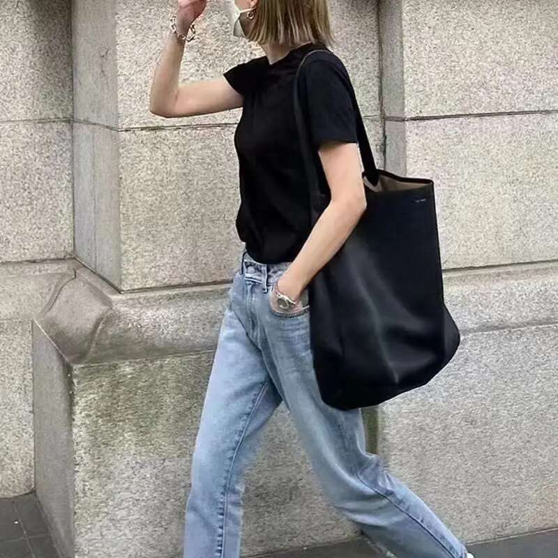 New Soft Genuine Minimalism Bucket Designer Shoulder Handbag Elegant French Style Lady Large Capacity Tote Bag