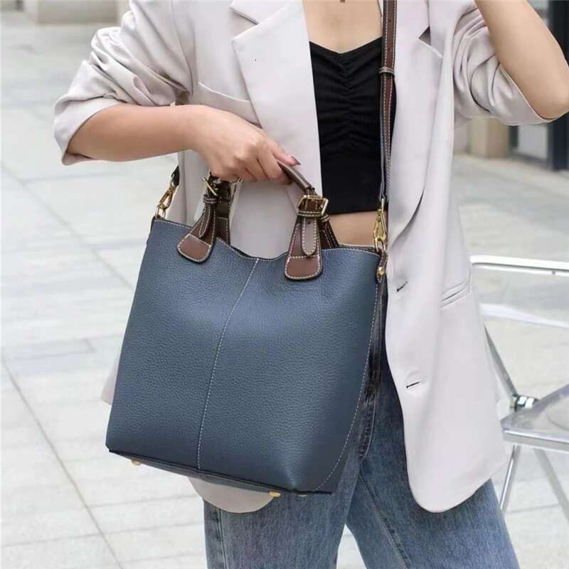 Toptrends Cowhide Genuine Leather Bucket Tote Handbags For Women 2025 Designer Commuter Ladies Shoulder Crossbody Bags