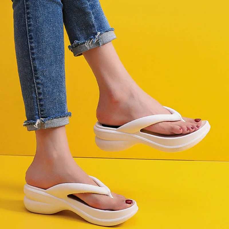 New Arrival JMPRS Thick Bottom Wedge Flip Cover Womens Summer Clip Toe Platform Sandals Womens Non slip Beach Slide Outdoor Slide T250108