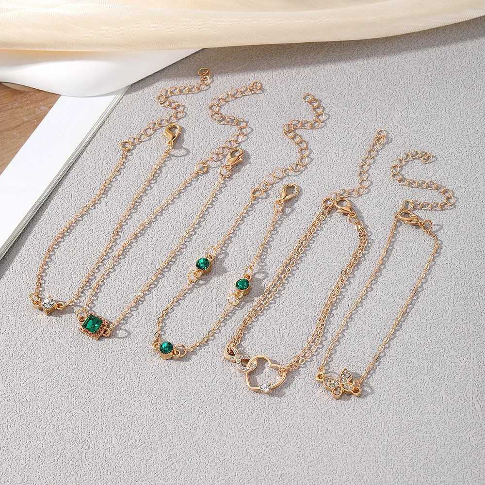 New Luxurious Geometry Square Green Crystal Bracelets Women Fashion Exquisite Butterfly Heart Metal Bracelets Set JewelryXJ250109