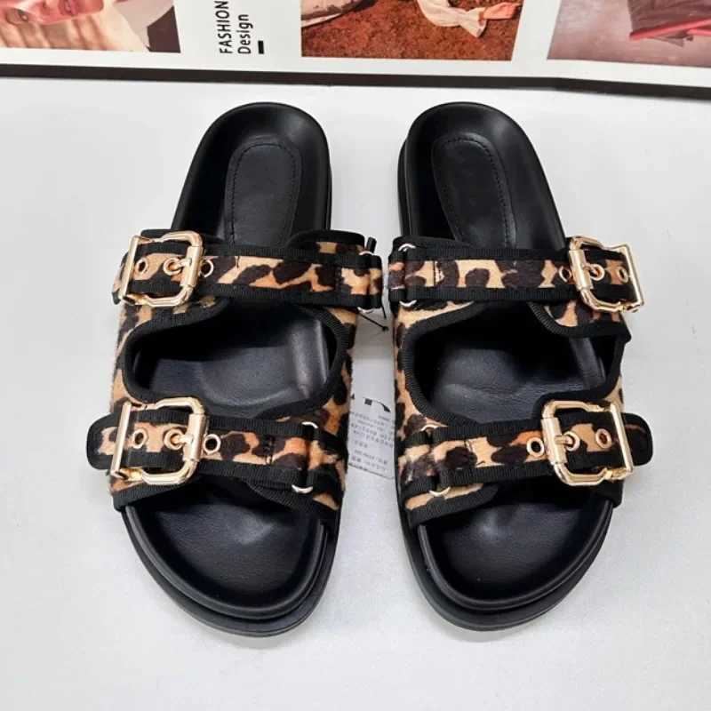 New Arrival 2025 new leopard print womens slider summer platform shoes with thick soles comfortable and soft outdoor womens beach slider large size T2