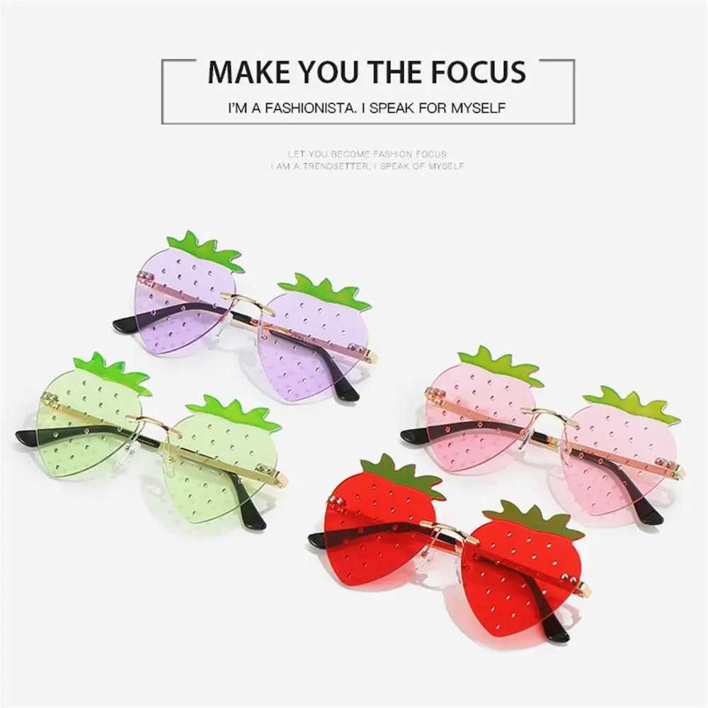Interesting Strberry Glasses Christmas Decorative Glasses Par Glasses Sunglasses Fashion Strberry Shape Borderless Sunglasses W250109
