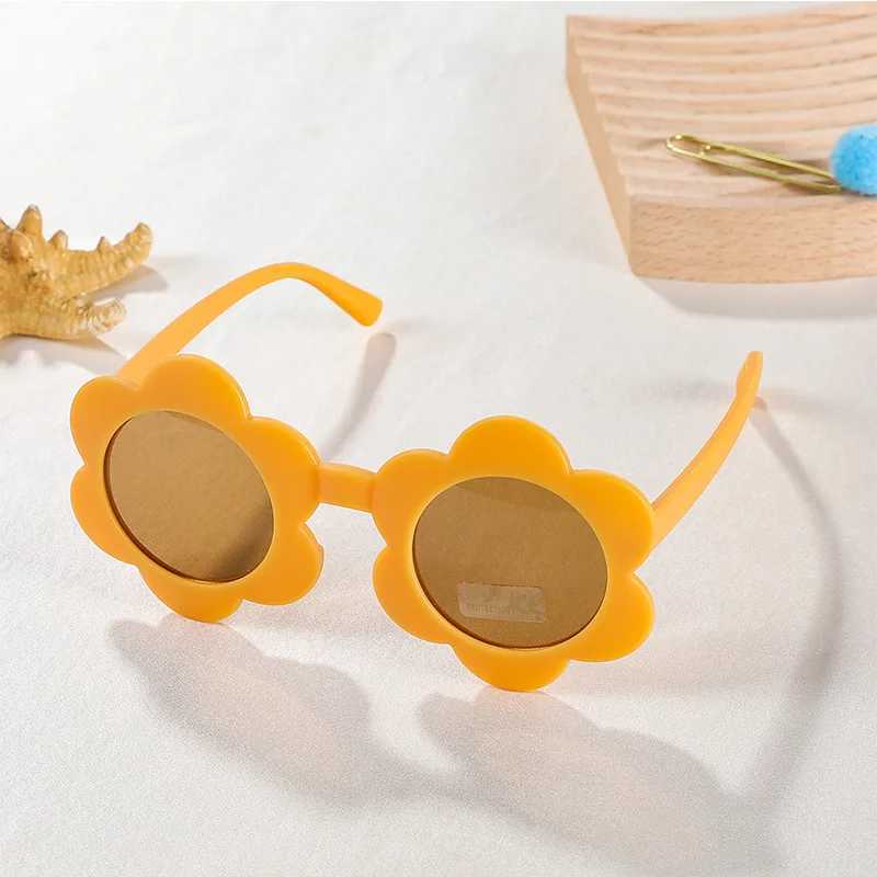 New Sunflower Childrens Sunglasses UV400 Suitable for Boys Girls and Young Children Cute Baby Sunglasses Round Cute Childrens Outdoor Glasses W250109