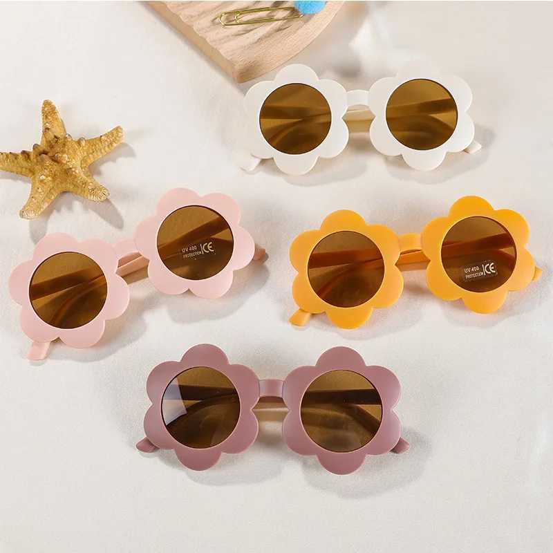 New Sunflower Childrens Sunglasses UV400 Suitable for Boys Girls and Young Children Cute Baby Sunglasses Round Cute Childrens Outdoor Glasses W250109