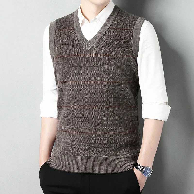 Mens Thickened Casual Sweater Tank Top Autumn and Winter Warm Vneck 250107