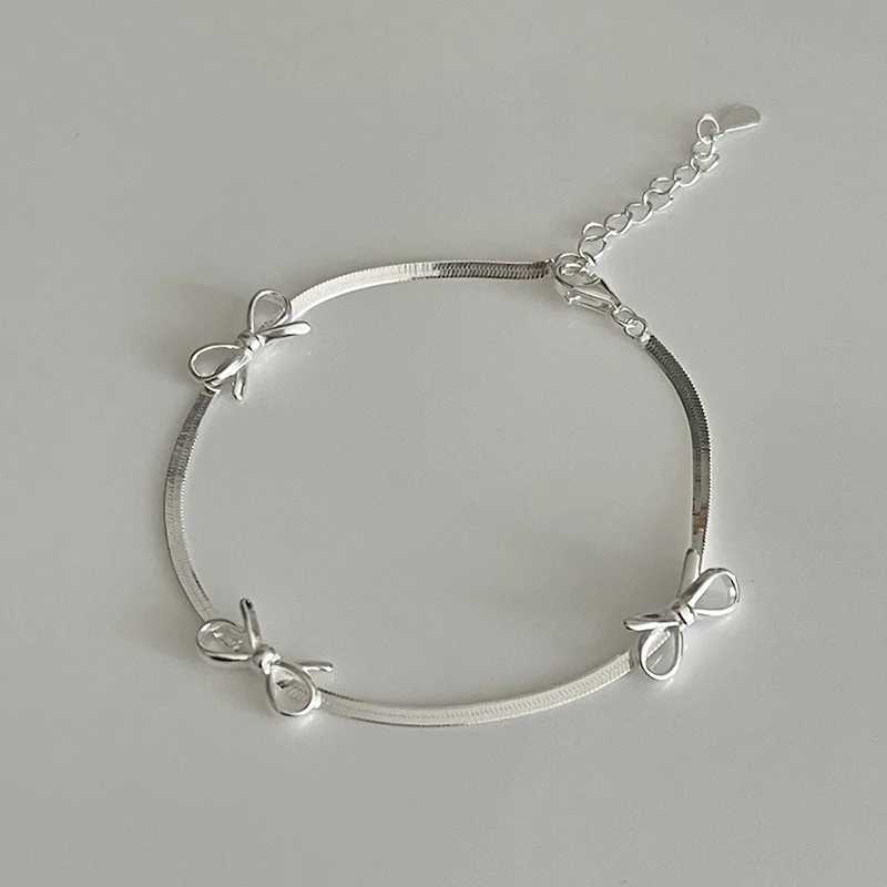 Fashion Sweet Bow Bracelets for Women Girls Sparkling Delicate Ribbon Bowknot Snake Bones Chain Bracelet Party Jewelry GiftsXJ250109