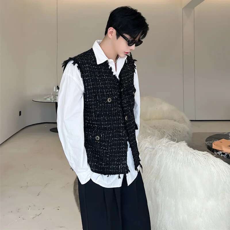 Korean Style Coarse Tweed Vest Coat Trend Men Knit Burrs Casual Tank Tops Fashion Male Versatile Elgance Clothing