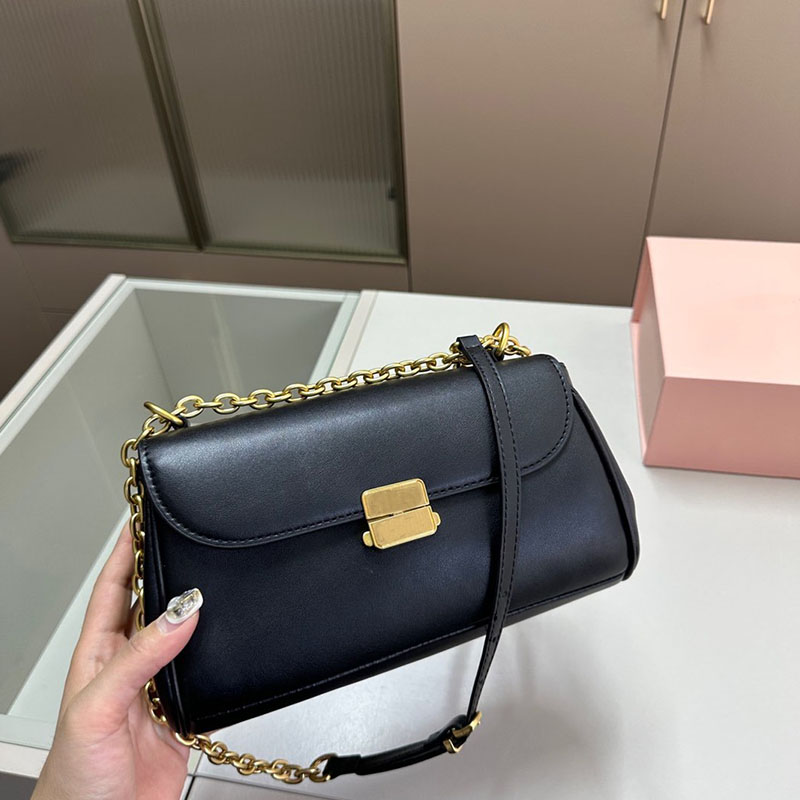 2025 new trend high-end versatile anti fur chain bag, French stick bag, armpit bag, mailman bag, handbag, anti velvet fashion crossbody shoulder bag, designer evening bag