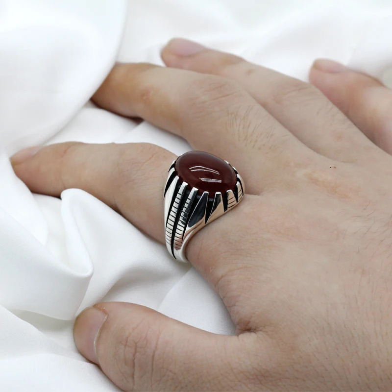 925 Sterling Silver Men Ring Prong Setting Natural Red Agate Stone Retro Punk Thai Silver Ring for Man Women Silver Fine Jewelry 250106