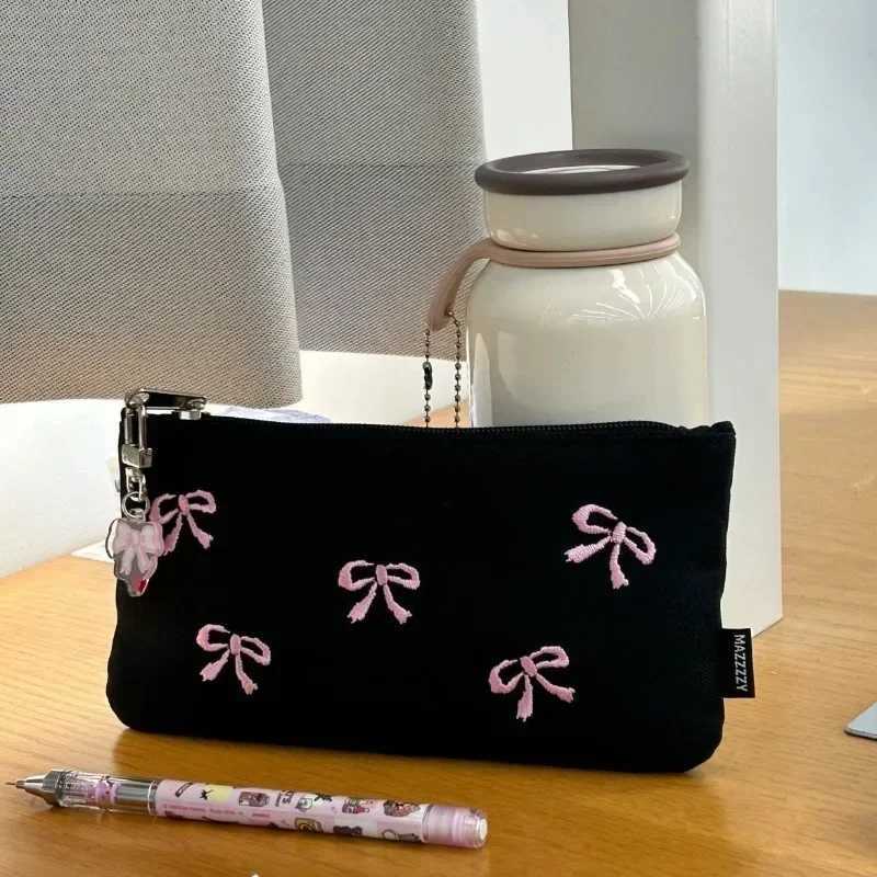 Cute embroidered makeup brush bag on canvas bow shaped square makeup bag cute printed pencil case W250109