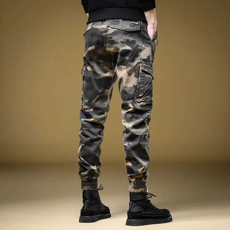 Mens lightweight luxury outdoor sports camouflage jeans durable harem style denim pants loose fit multi pocket cargo jeans; M250109